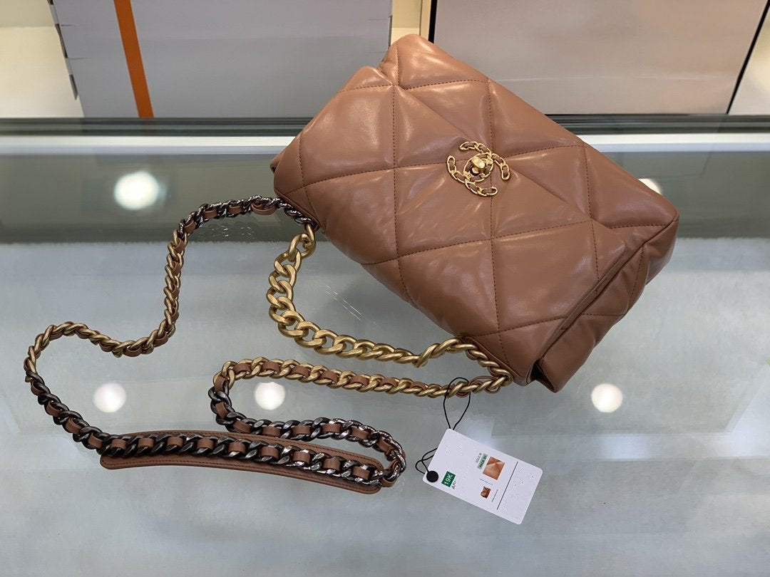 19 Klapptasche 26 braunes Ziegenleder 