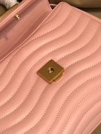 LV NEW WAVE Henkeltasche 26 cm, rosa Kalbsleder