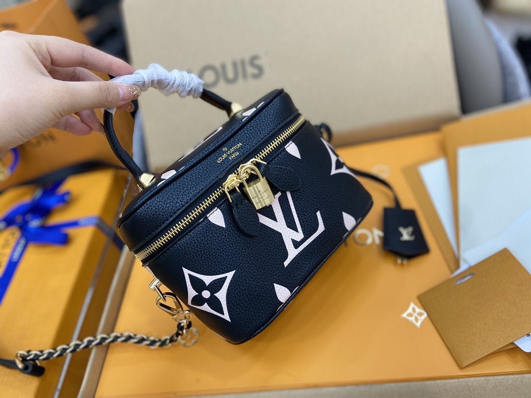 VANITY PM 19 CM SCHWARZ-WEISS MONOGRAMM EMPREINTE LEDER 