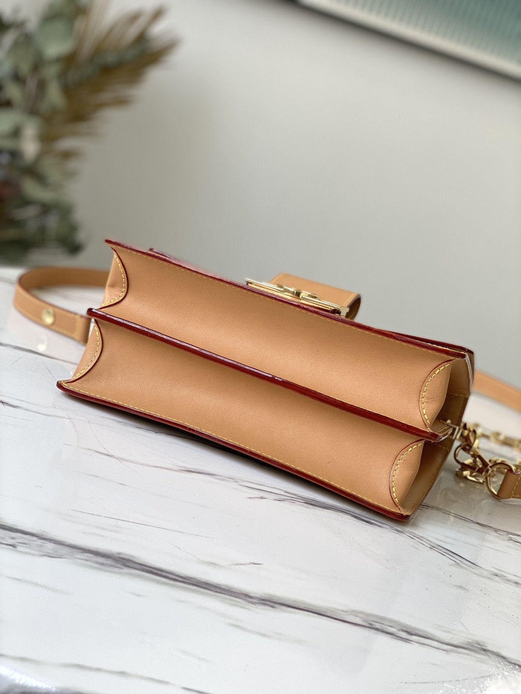 Seit 1854 Dauphine 25cm Kettenbrieftasche