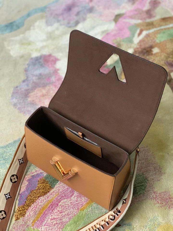 TWIST MM 23 HONEY GOLD EPI NARBENFRORES LEDER