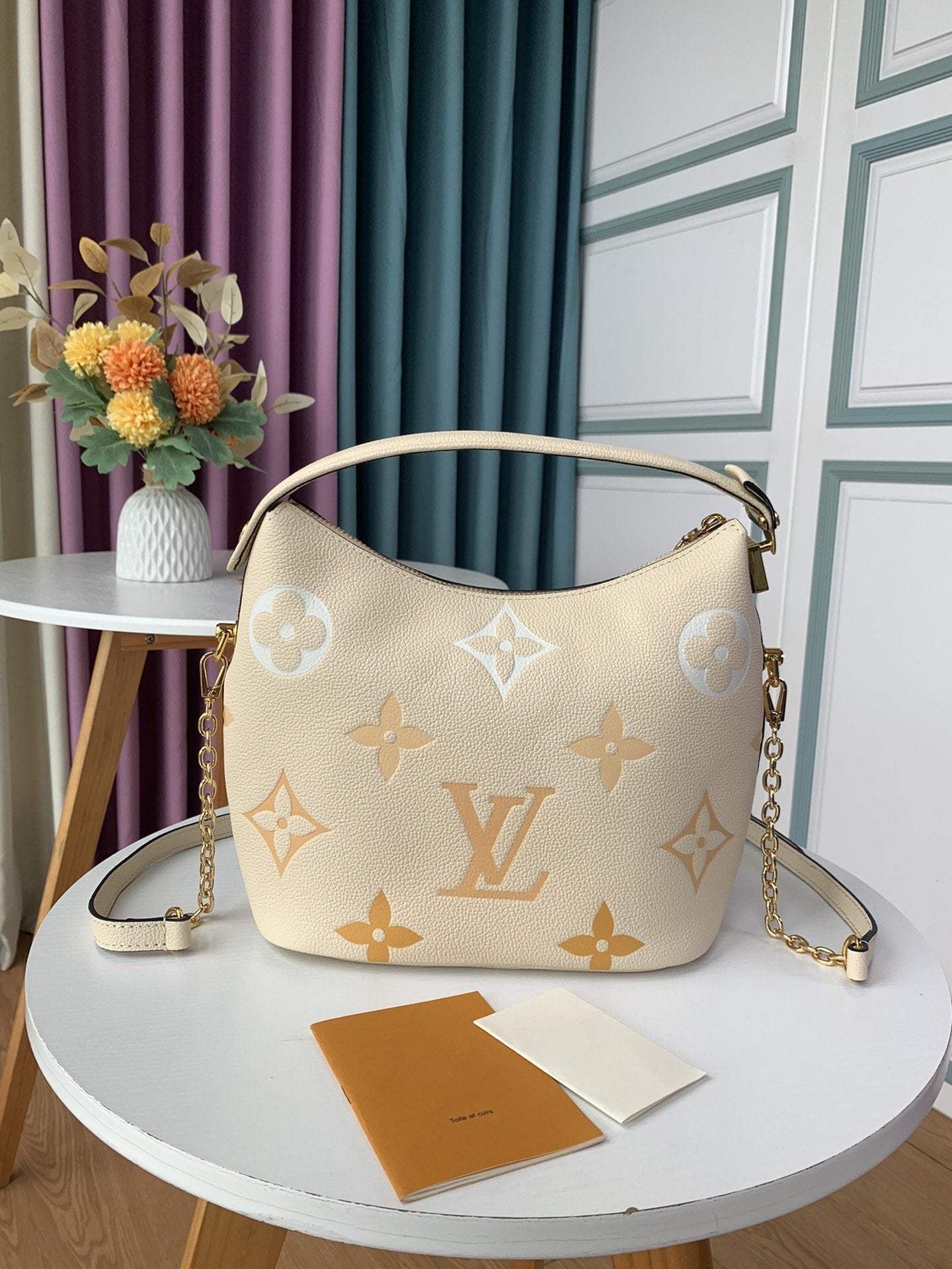 MARSHMALLOW HOBO CREME SAFFRAN GEGENGRÜNES RINDLEDER