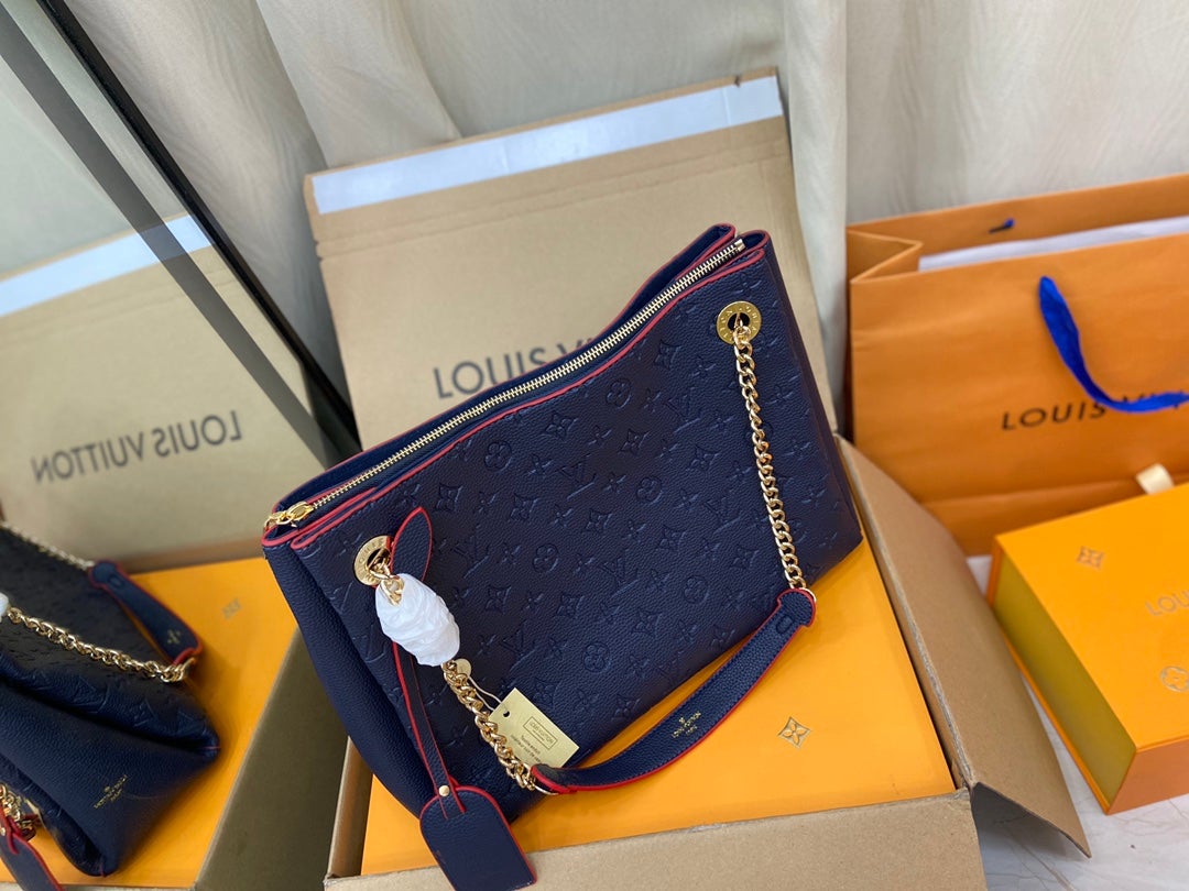 SURENE MM 36CM BLAUES MONOGRAMM GEGENARBTES KALBSLEDER