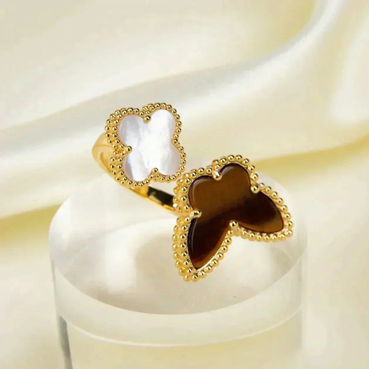 Jewelicorn – Glücksring zwischen den Fingern