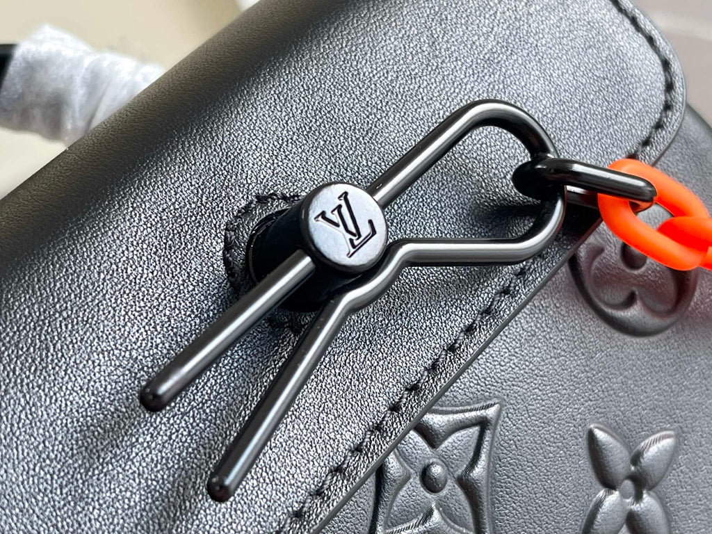 STEAMER XS 15CM SCHWARZES RINDLEDER