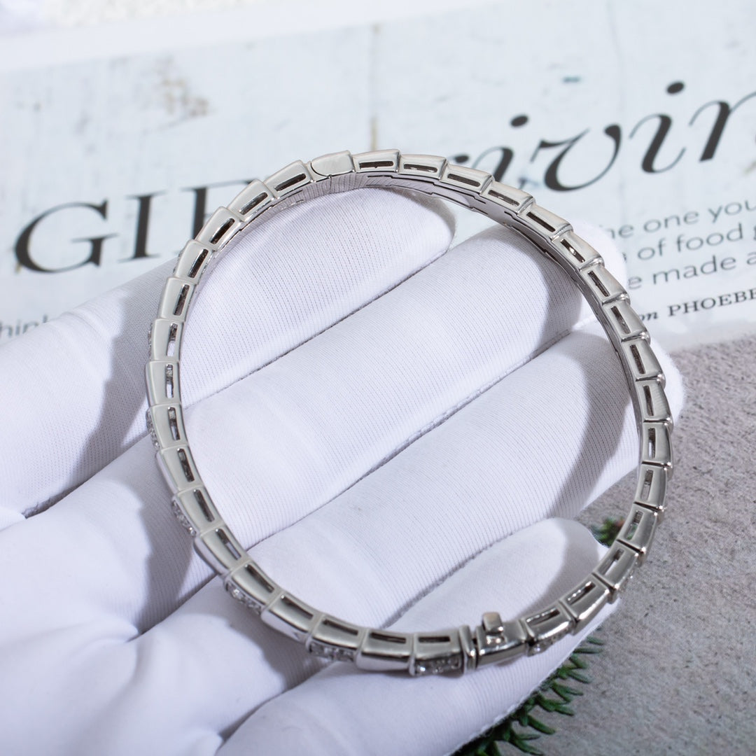 ¡®Jewelicorn¡¯SERPENTI ARMBAND SILBER DIAMANT