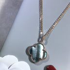 ¡®Jewelicorn¡¯CLOVER 25MM GOLD DARK MOP BIG CLOVER NECKLACE