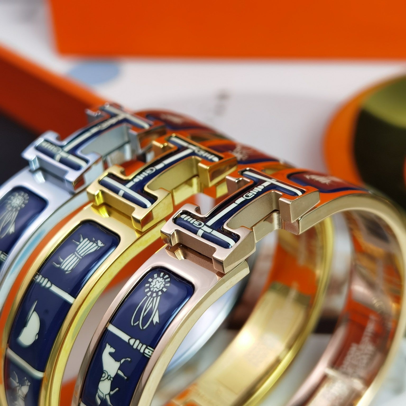 Jewelicorn H COUVERTURES Dunkelblaues Armband