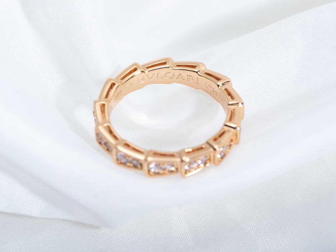 ®Jewelicorn® SERPENTI RING ROSA GOLD DIAMANTEN BEFASST 3MM
