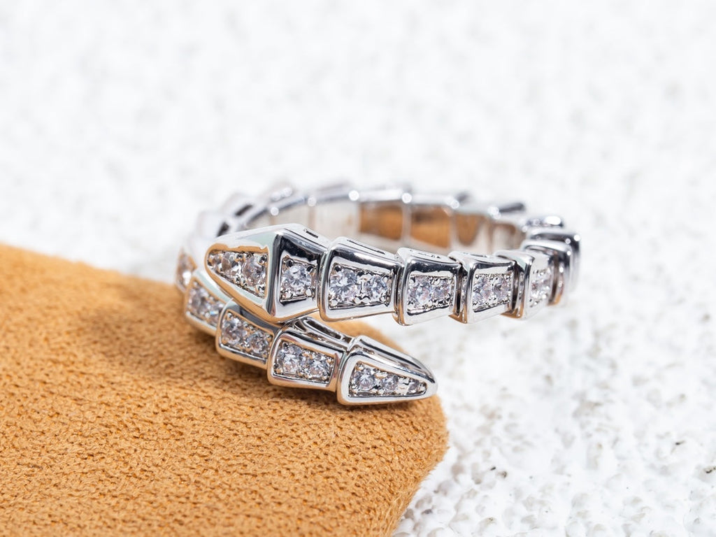 ®Jewelicorn™ SERPENTI RING SILBER DIAMANTEN BEFASST 4MM