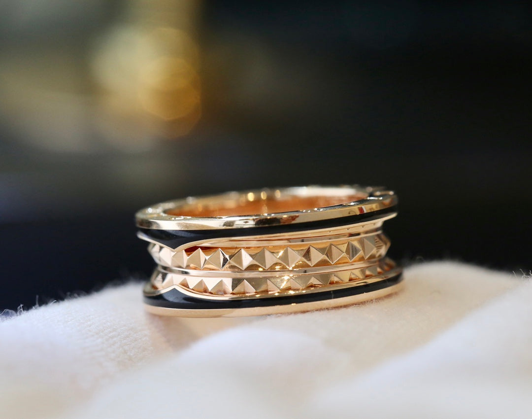 ¡®Jewelicorn¡¯ZERO 1 PINK GOLD BLACK CERAMIC RING