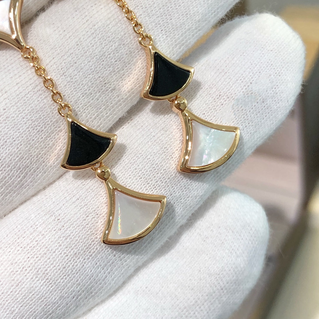 ®Jewelicorn®ドリームイヤリング 3モチーフ オニキス モップ ピンクゴールド