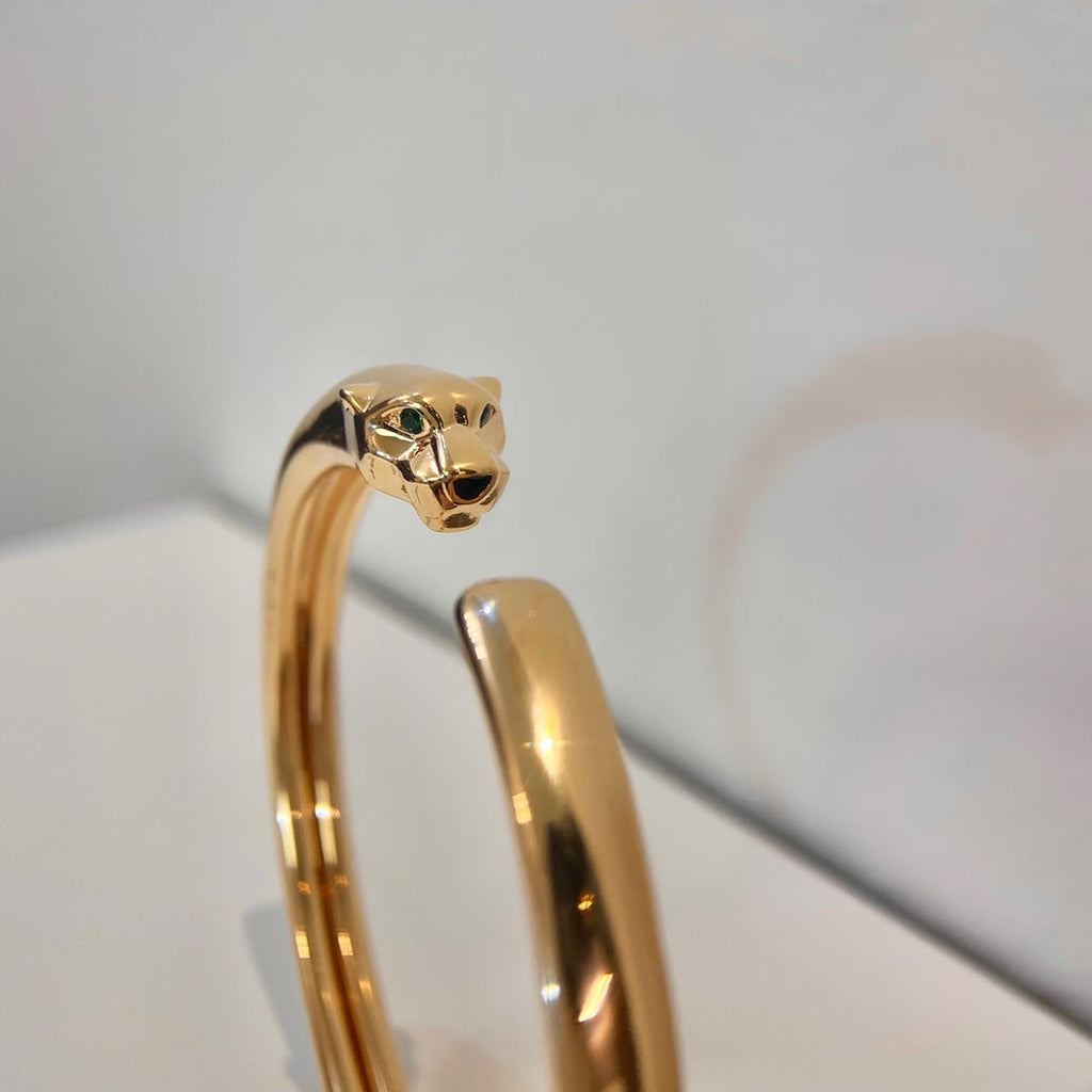 ®ジュエリコーン® パンサーゴールド オープンブレスレット