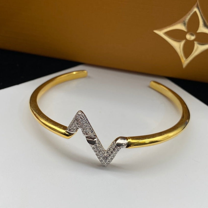 Jewelicorn VOLTE UPSITE DOWN DIAMOND GOLD OFFENES ARMBAND