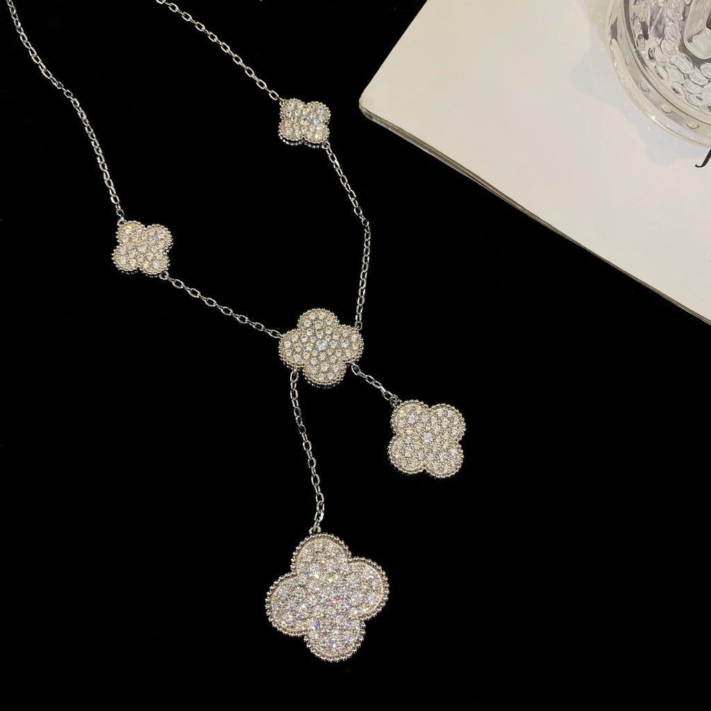 ¡®Jewelicorn¡¯CLOVER 5 MOTIFS SILVER DIAMONDS NECKLACE