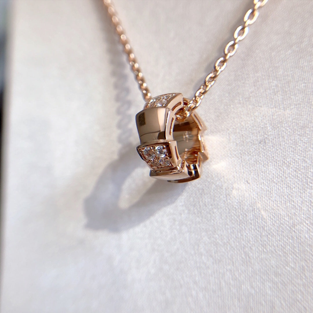 ¡®Jewelicorn¡¯SERPENTI PEDANT DIAMOND PINK GOLD NECKLACE