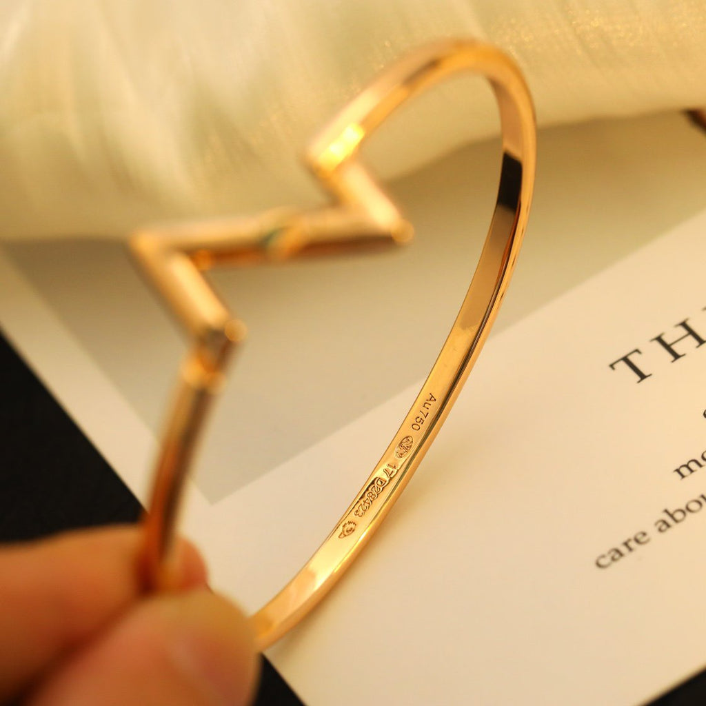 ®Jewelicorn® VOLTE アップサイト ダウン ブレスレット