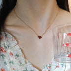 Jewelicorn Sonnenanhänger, roségoldene Halskette mit 1 Diamanten