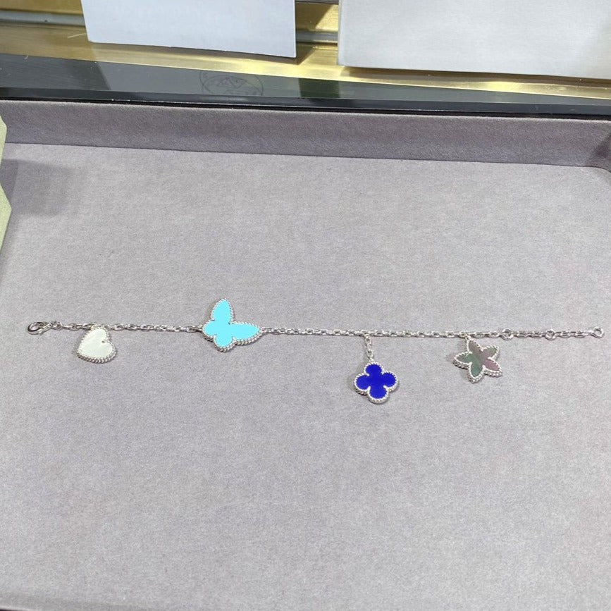 ®ジュエリコーン® ラッキースプリング シルバーブレスレット 4モチーフ