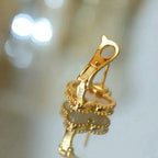 ¡®Jewelicorn¡¯CLOVER MEDIUM 1 MOTIFS  WHITE MOP STUD EARRINGS