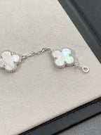 [⭐JeweliWhal]CLOVER WHITE PEARL MOP 5 MOTIF BRACELET COLLECTION