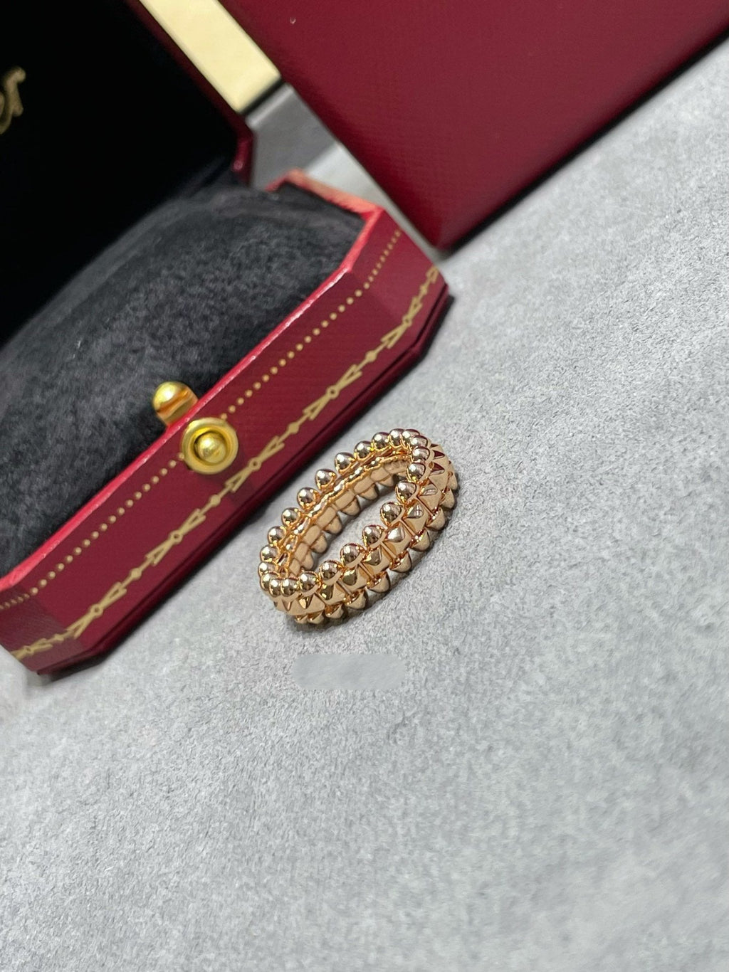 ®ジュエリコーン® クラッシュ 5.5MM リング