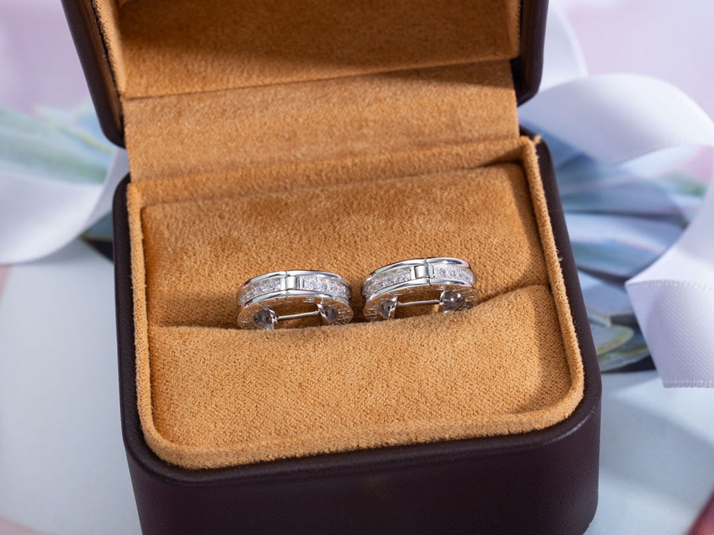 ¡®Jewelicorn¡¯ZERO 1 MINI SILVER DIAMOND EARRINGS