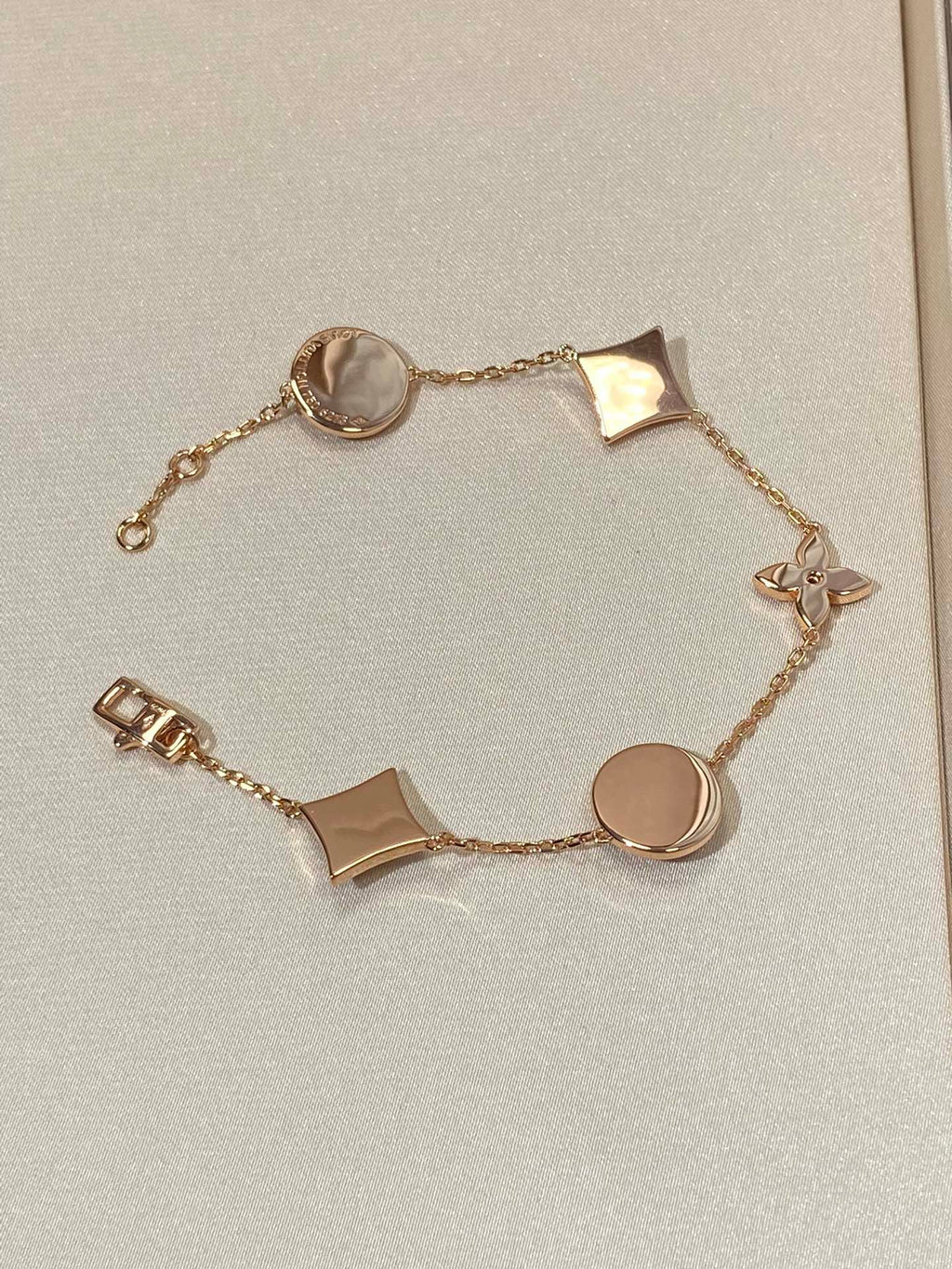 Jewelicorn Armband mit Stern und Sonne, 5 Motive, rosa-goldenes Mop-Armband