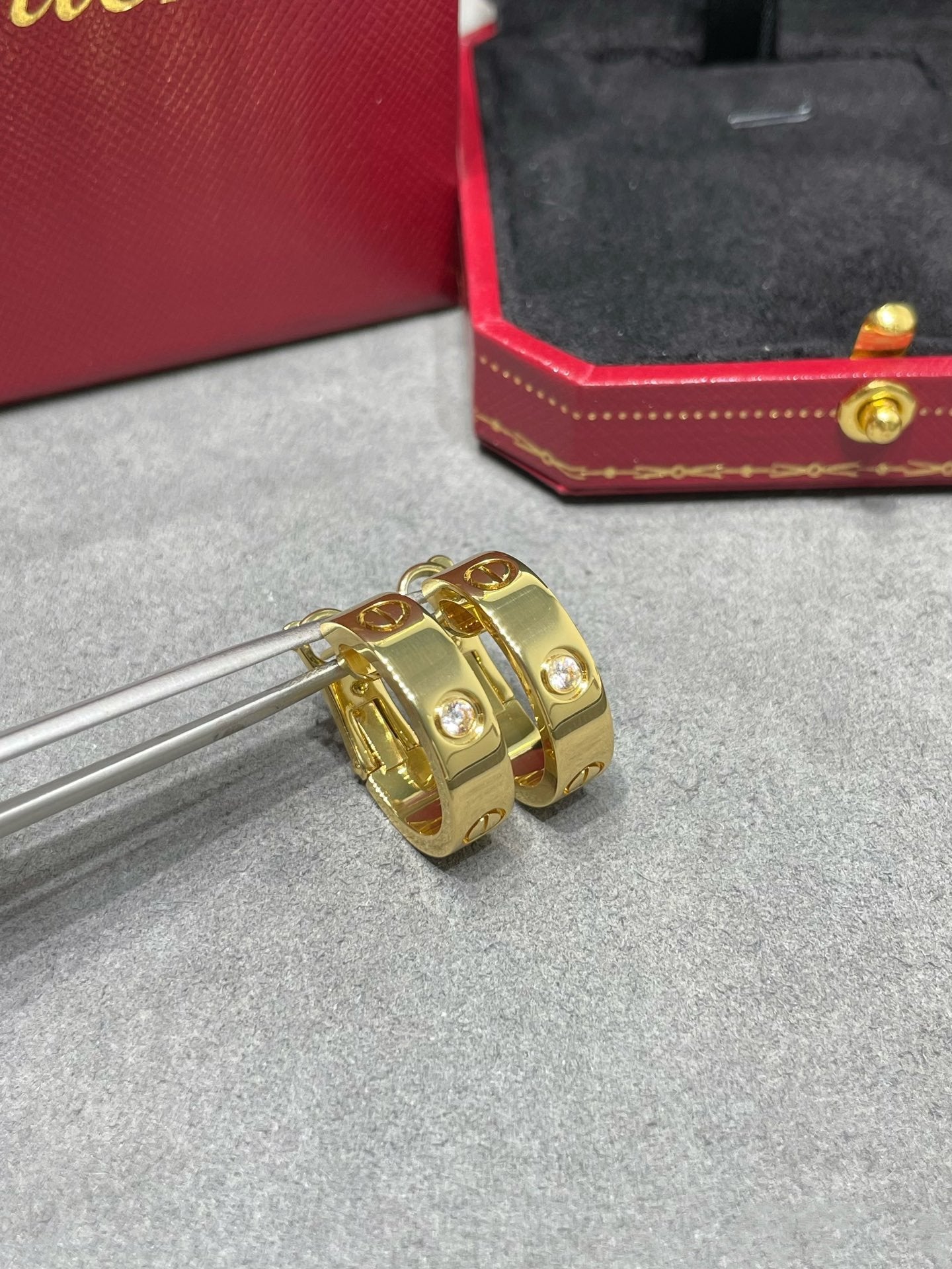 Jewelicorn LOVE 5,5 mm 1 Diamant-Ohrringe