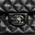 FLAP BAG 25CM SILVER HARDWARE BLACK LAMBSKIN