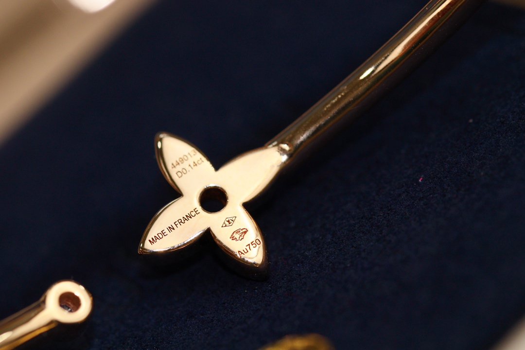 Jewelicorn IDYLLE OFFENES ARMBAND AUS ROSA GOLD MIT DIAMANTENBESETZUNG