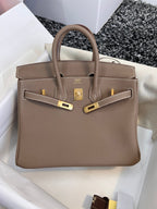 HM Birkin 25 cm, braunes Togo-Leder, goldene Beschläge