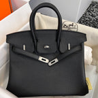HM Birkin 25 cm, schwarzes Togo-Leder, silberne Beschläge