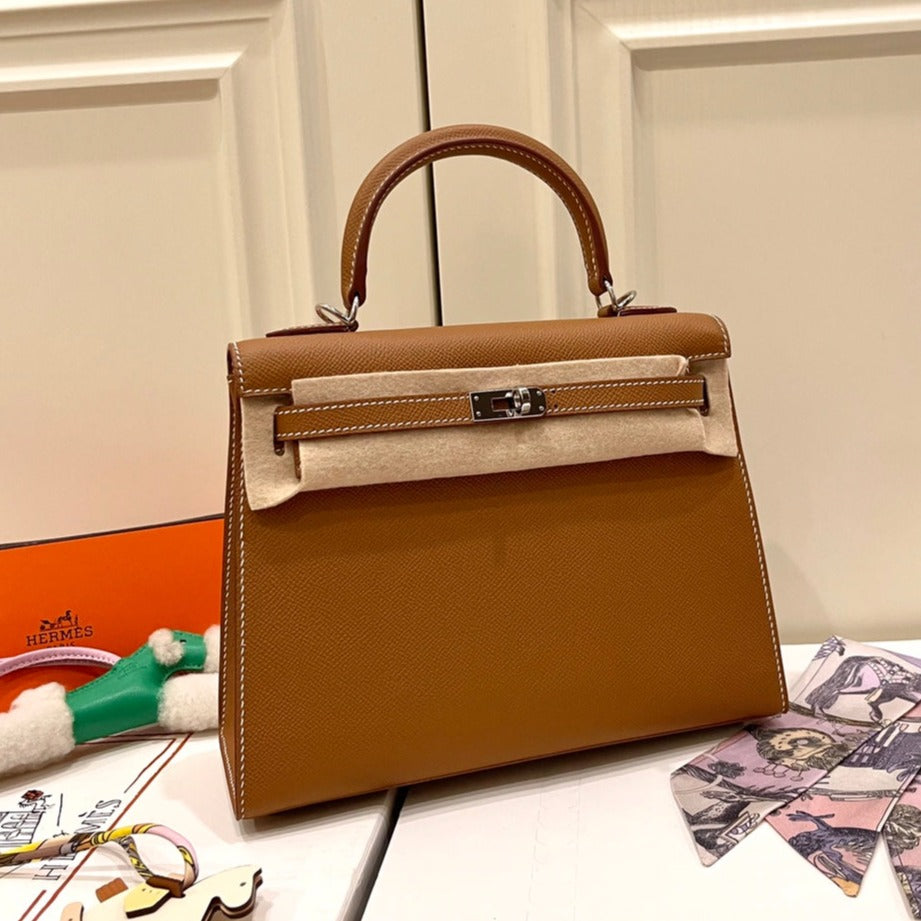 HM KELLY 25CM GOLD EPSOM LEDER SILBERNE BESCHLÄGE