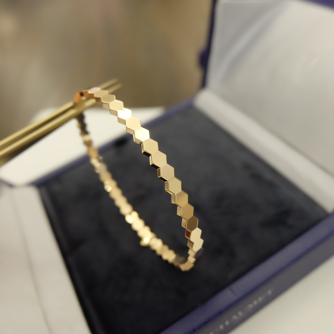 ®ジュエリコーン®ビーラブブレスレット