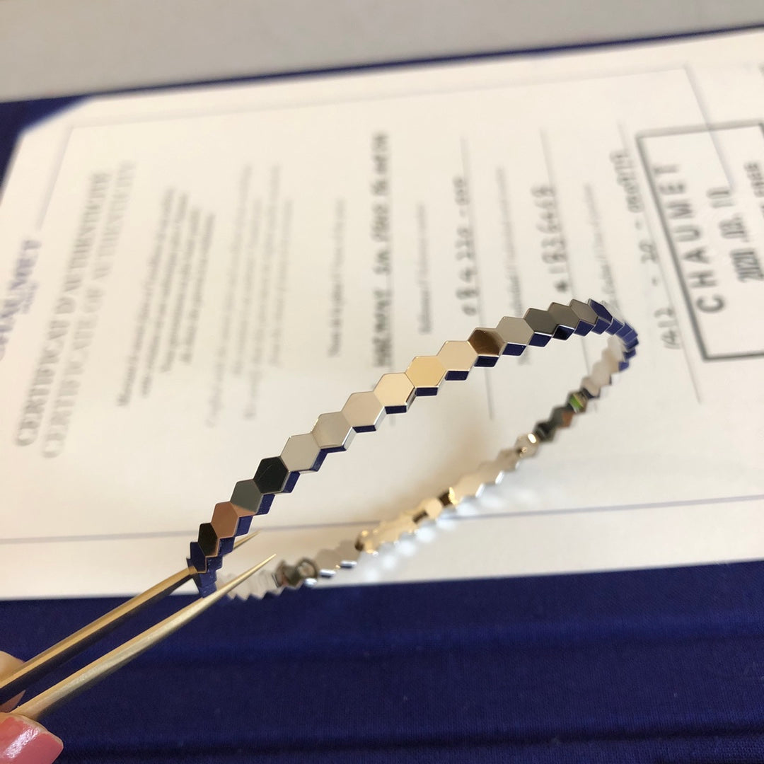 ®ジュエリコーン®ビーラブブレスレット