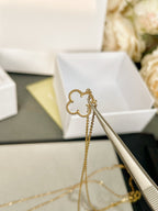 ®Jewelicorn®クローバーロッククリスタルローズゴールドネックレス