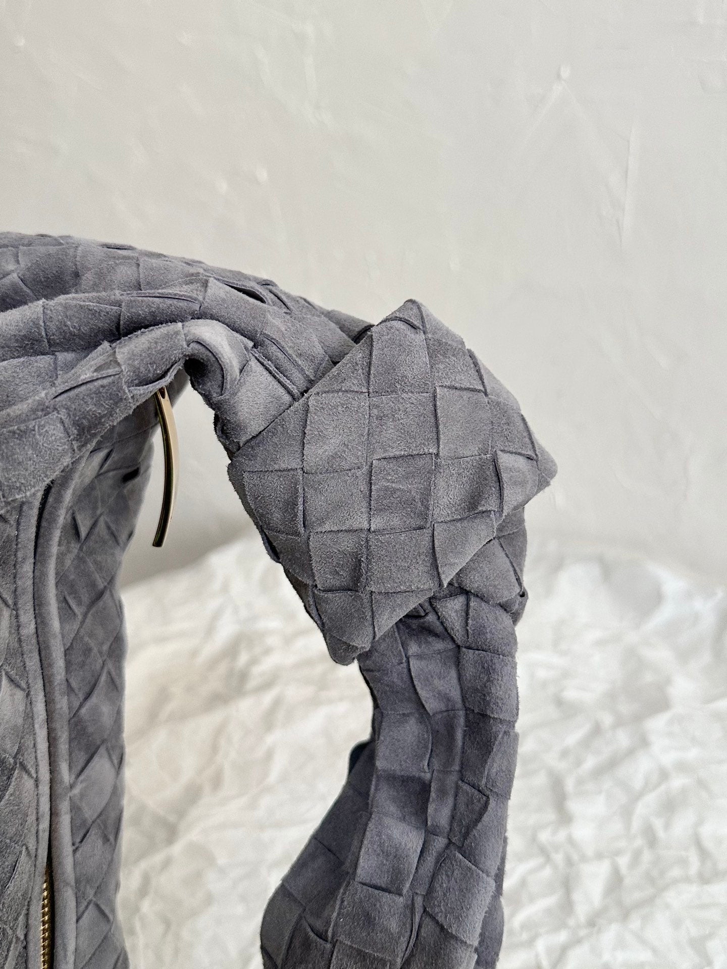 BV TEEN JODIE 36CM GRAUES WILDLEDER 