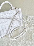 BV SMALL ANDIAMO 25CM WHITE LAMBSKIN