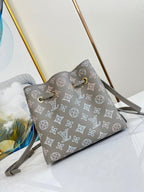 BELLA 19 MAHINA KALBSLEDER 