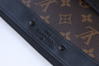 POCHETTE TO GO 30 MONOGRAM CANVAS