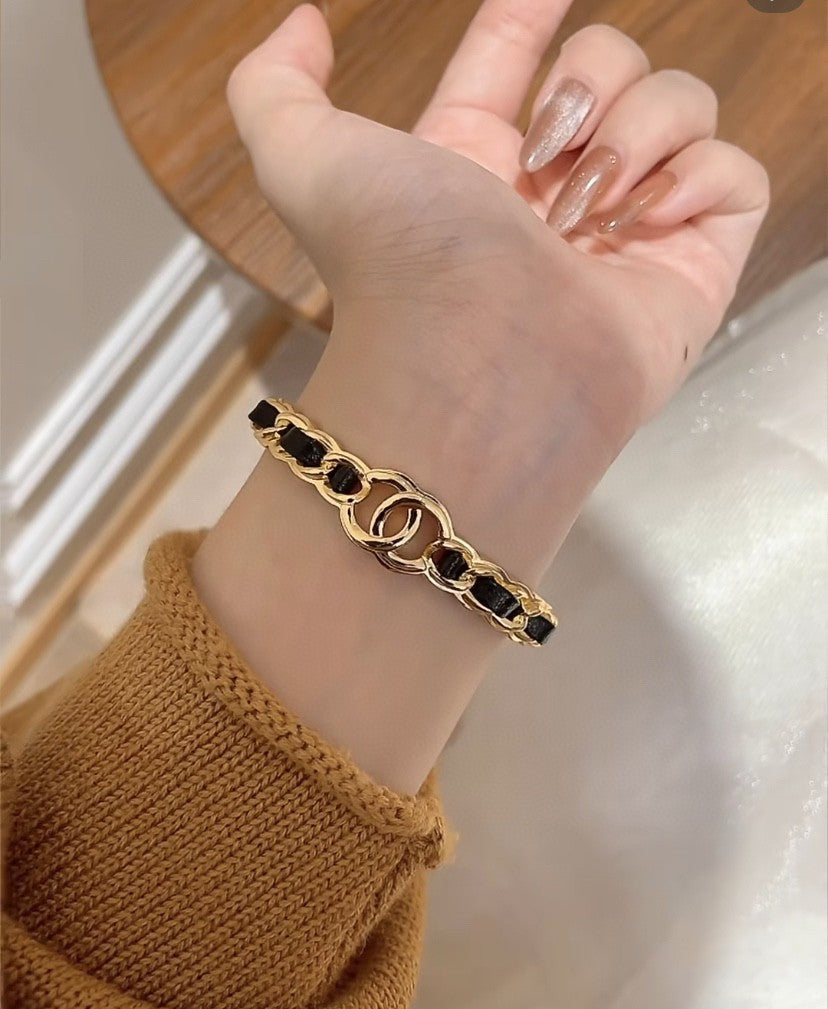 [⭐JeweliWhal]Double C Open Bangle