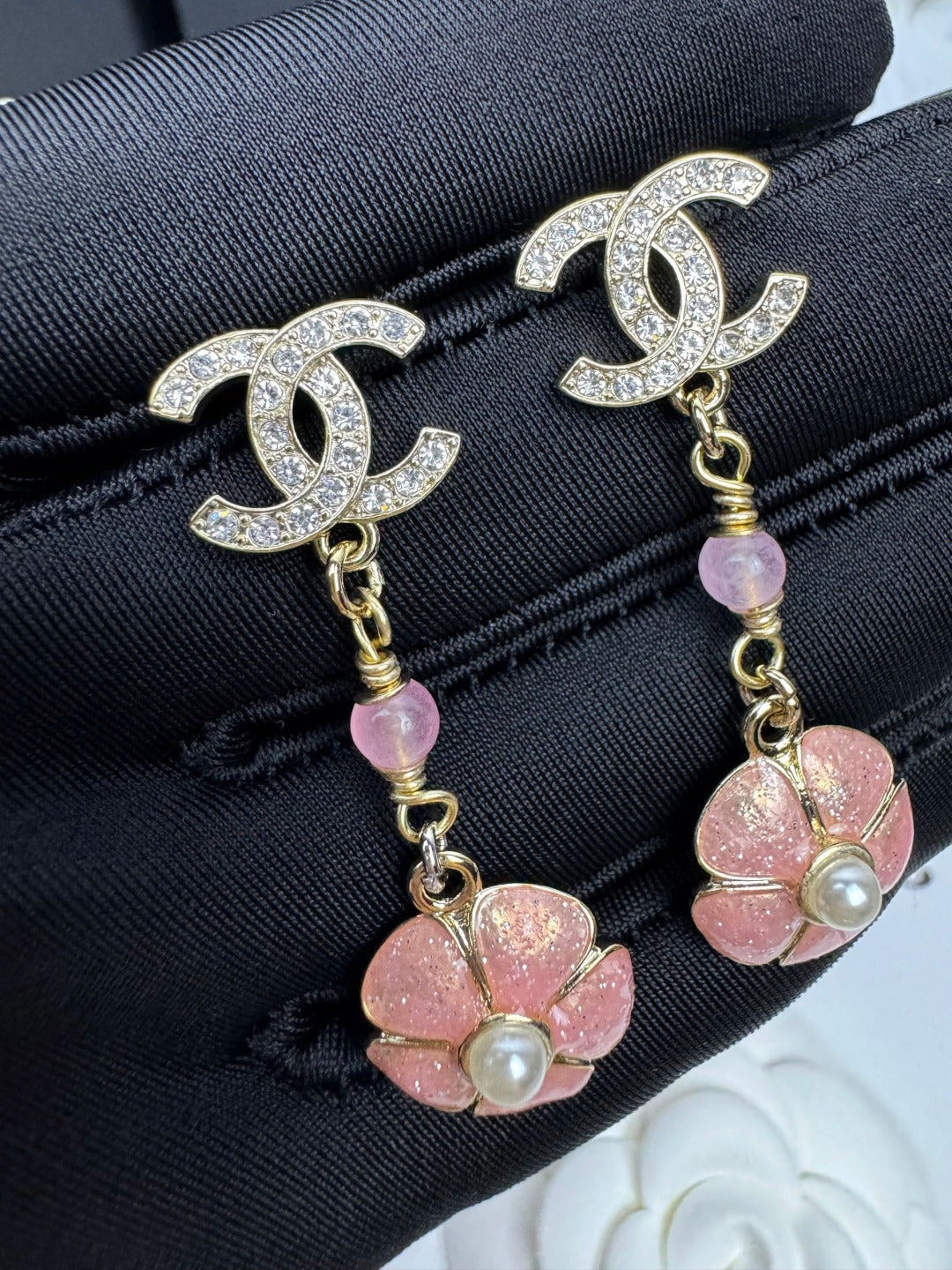 [⭐JeweliWhal]26C Pink Camellia Enamel Pendant with Double C Earrings