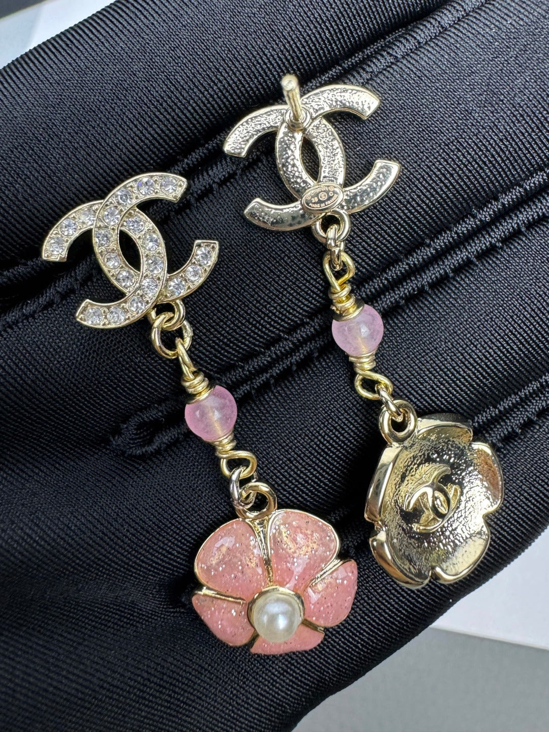 [⭐JeweliWhal]26C Pink Camellia Enamel Pendant with Double C Earrings