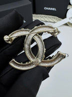 [⭐JeweliWhal]26C Pink-White Enamel Ice Cream Cone Double C Brooch