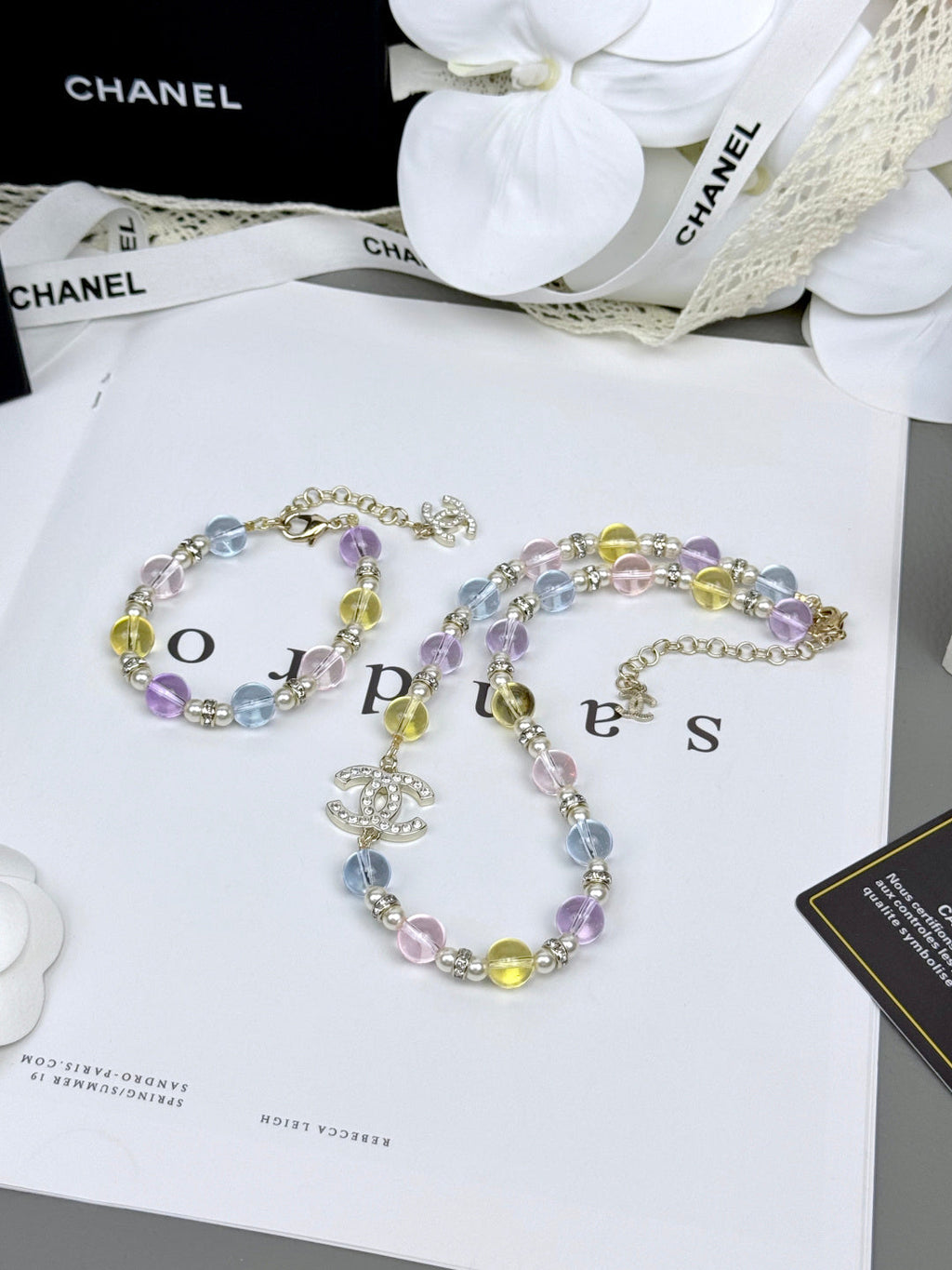 [⭐JeweliWhal]Colorful Transparent Resin Bracelet