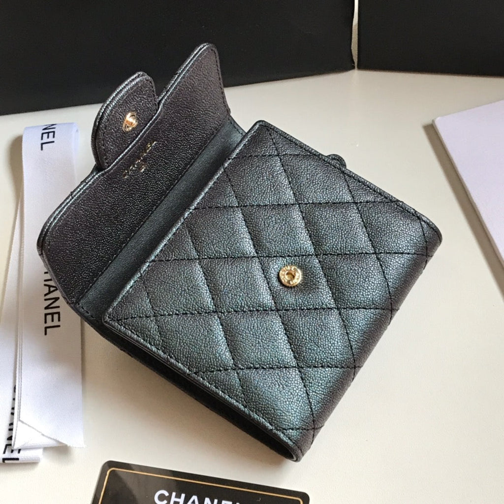 Kartenetui mit Klappe, 11,5 cm, schwarzes genarbtes Kalbsleder, Gold Icon