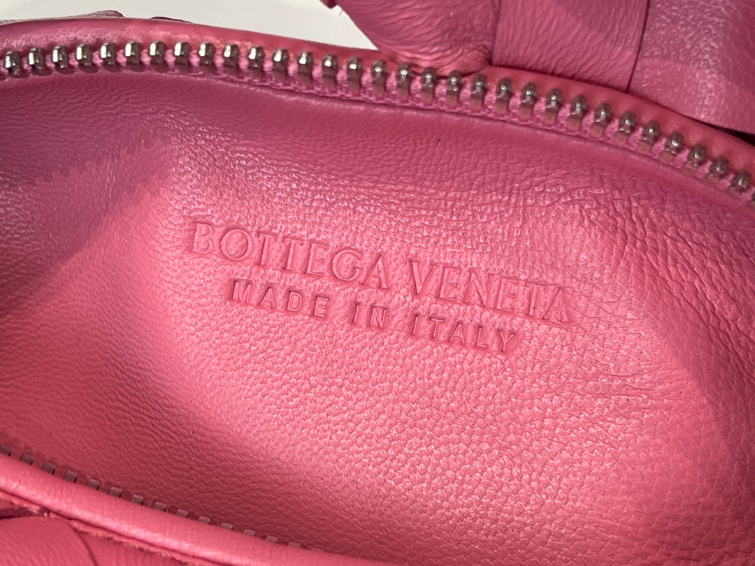 MINI JODIE 27 IN CHARM PINK LAMMSKLEIE