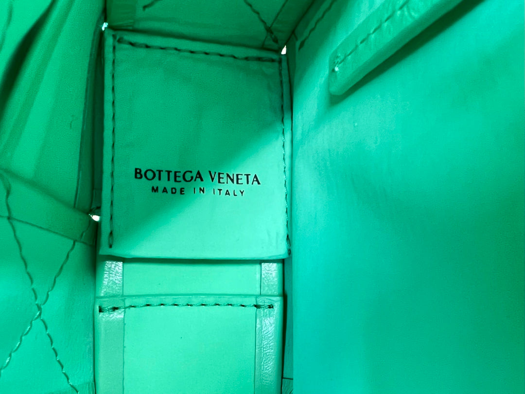 KLEINE KASSETTE 23 ZOLL HELLGRÜNES KALBSLEDER