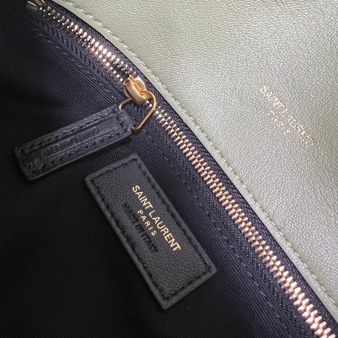 PUFFER TOY 29 IN FERN GREEN LAMBSLEIN GOLDENE BESCHLÄGE